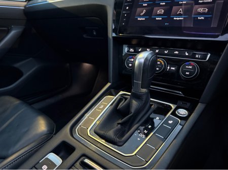 2019 Volkswagen Arteon 2.0 TDI ELEGANCE D7F 150BHP 150HP 5DR AU €27,960 thumbnail