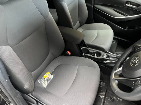 2024 Toyota Corolla - thumbnail 9