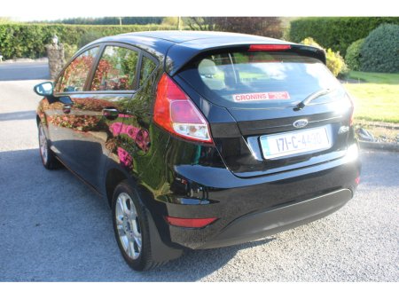 2017 Ford Fiesta - photo 5