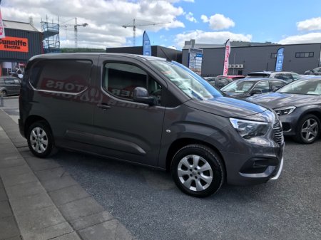 2019 Vauxhall Combo - thumbnail 12