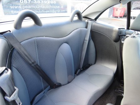 2006 Nissan Micra - thumbnail 16