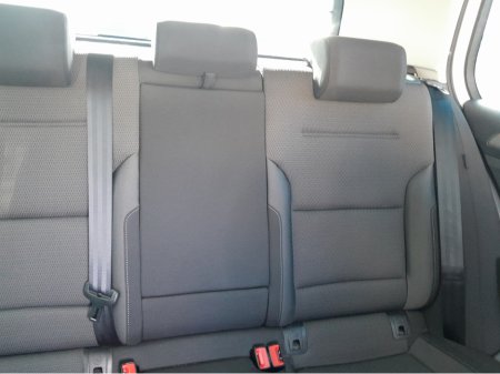 2016 Volkswagen Golf - thumbnail 12