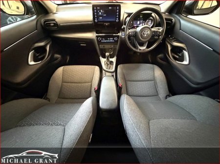 2023 Toyota Yaris Cross 1.5 HYBRID CVT AUTOMATIC LUNA 1 OWNER IRISH CAR €24,900 thumbnail