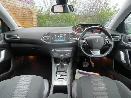 2018 Peugeot 308  €14,950 thumbnail