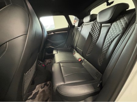 2016 Audi RS3 - thumbnail 13