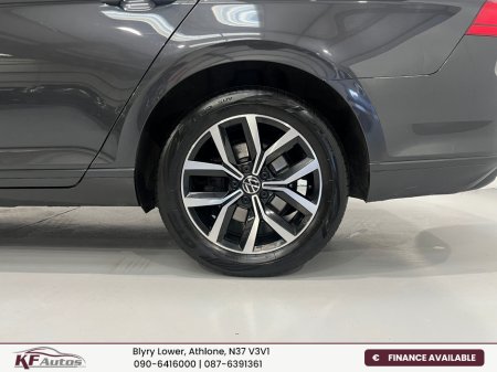 2022 Volkswagen Passat SEL 2.0TDI 150bhp 4dr DSG Auto - 221 Reg €29,995 thumbnail