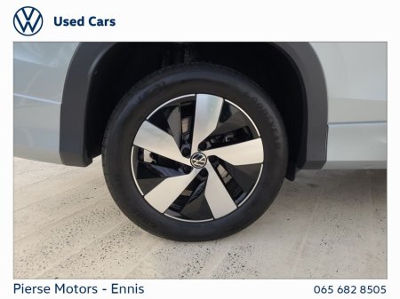 2025 Volkswagen Tayron - thumbnail 6