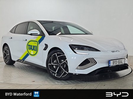 2026 BYD Seal TAXI OFFER *Finance Rates from 3.5%* Order Now for 261 Delivery DESIGN MODEL - 82.5kWh battery, 313HP, up to 570km range. Features include Adaptive Cruise Control, Heat Pump, 15.6