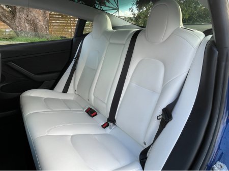 2021 Tesla Model 3 - thumbnail 23