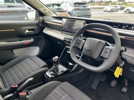 2026 Citroen C3 PLUS PURE TECH 100 thumbnail