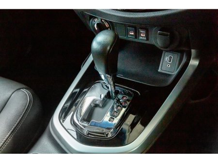 2021 Nissan Navara - thumbnail 28