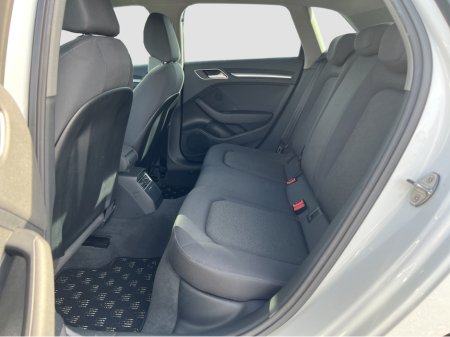 2017 Audi A3 2017 Audi A3 1.4 TFSI Automatic €17,950 thumbnail