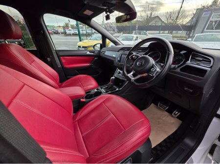 2017 Volkswagen Touran 1.4 R LINE EDITION LEATHER 7 SEATER CARPLAY ANDROID AUTO LARGE TOUCH SCREEN - SPECIALISING IN IMPORTS OF GERMAN AUTOMATIC HI SPEC €19,950 thumbnail