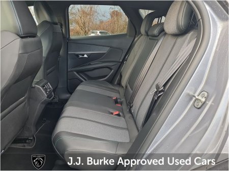 2024 Peugeot 3008 1.5 BlueHDi 130bhp Auto Allure €34,950 thumbnail