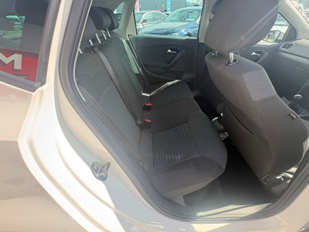 2014 Volkswagen Polo - thumbnail 9