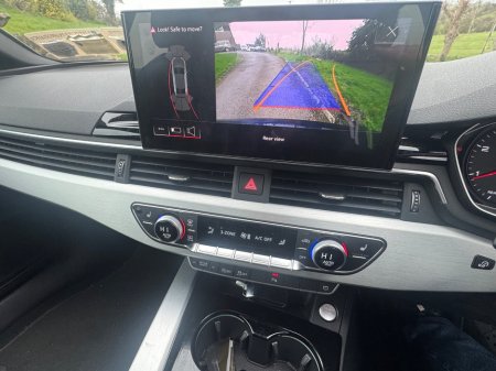 2022 Audi A4 - thumbnail 6