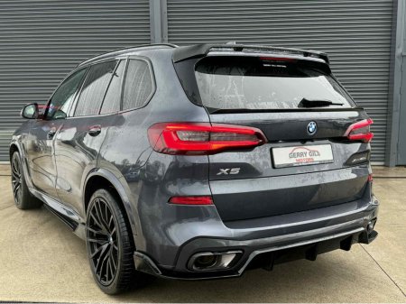 2022 BMW X5 XDRIVE45E M SPORT AUTO €62,950 thumbnail