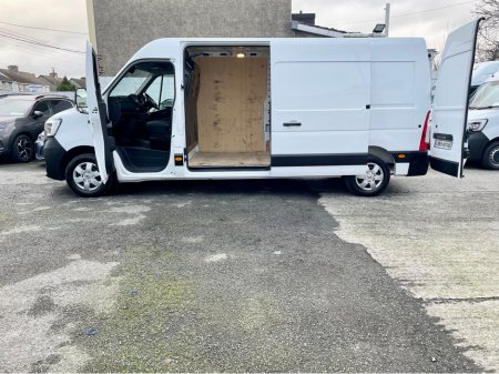 2023 Renault Master LM35 BUSINESS+ 2.3 BLUE DCI 135PS LWB €20,000 thumbnail