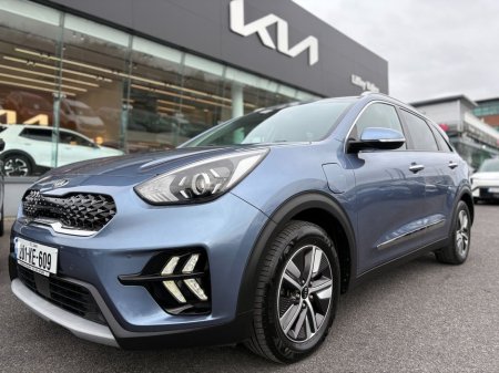 2020 Kia Niro Plug in hybrid €21,995 thumbnail
