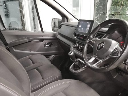 2022 Renault Trafic  €20,300 thumbnail