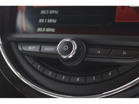 2018 MINI Cooper - thumbnail 15