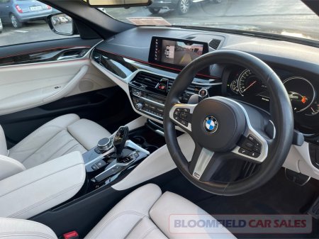 2017 BMW 5 Series MSPORT , SUNROOF // IMMACULATE €28,950 thumbnail