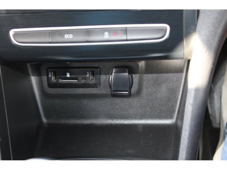 2018 Renault Megane - thumbnail 17