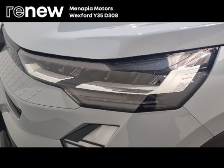 2026 Renault Captur Evolution TCe 115 €32,990 thumbnail