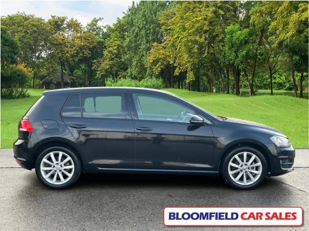 2015 Volkswagen Golf HIGHLINE , AUTO // LOW MILEAGE €13,950 thumbnail