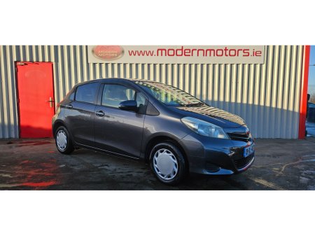 2013 Toyota Yaris AUTOMATIC 1.0 PETROL 5DR