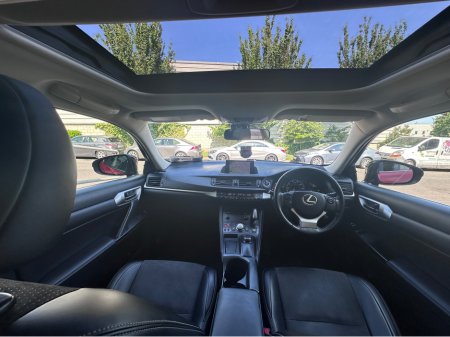 2016 Lexus CT 200 h - thumbnail 10