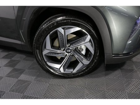 2025 Hyundai Tucson PLUG IN HYBRID EX DEMO EXECUTIVE PLUS 4WD 1.6L PETROL AUTOMATIC SUV €45,495