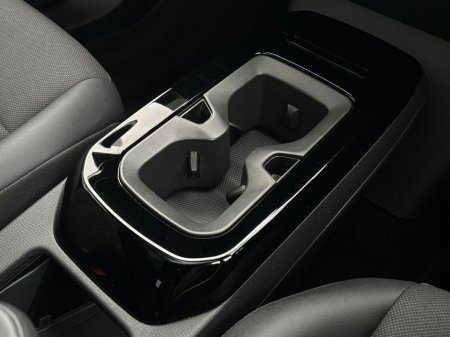 2025 Volkswagen ID.5 GTX thumbnail