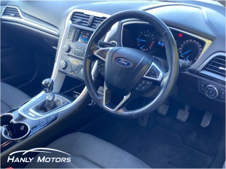 2017 Ford Mondeo - thumbnail 13