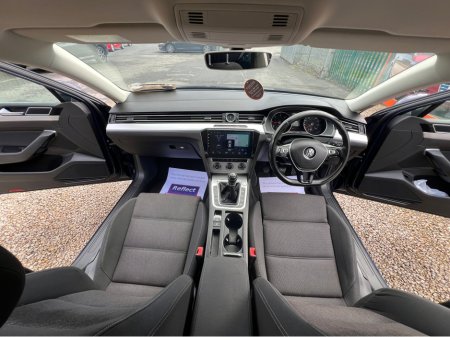 2015 Volkswagen Passat - thumbnail 17