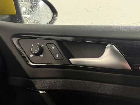 2018 Volkswagen Golf - thumbnail 29