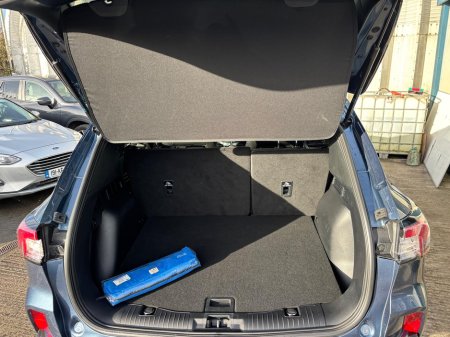 2022 Ford Kuga TITANIUM 2.5 PHEV 225 S6.2 CT 4DR €26,250 thumbnail