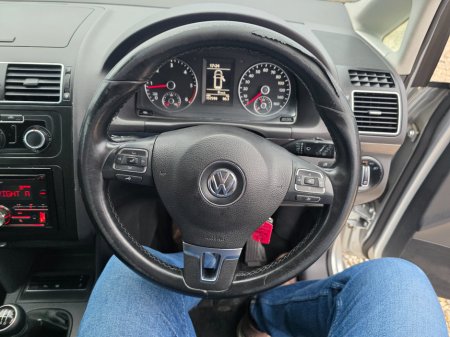 2012 Volkswagen Touran - thumbnail 10