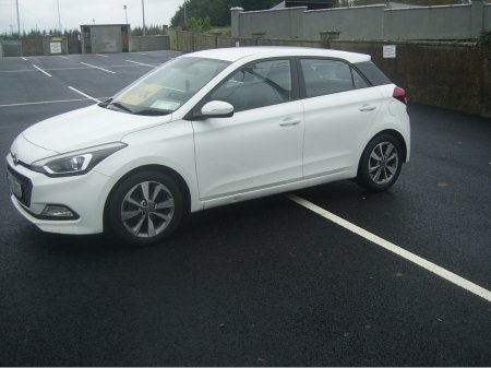 2015 Hyundai i20 PETROL DELUXE 5DR €7,950 thumbnail