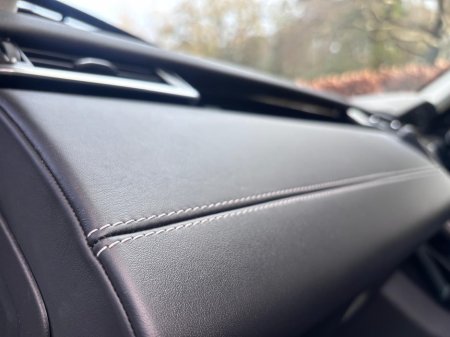 2018 Land Rover Range Rover Velar 3.0 SD6 HSE *Huge Specification…Massage Seats* €37,950 thumbnail