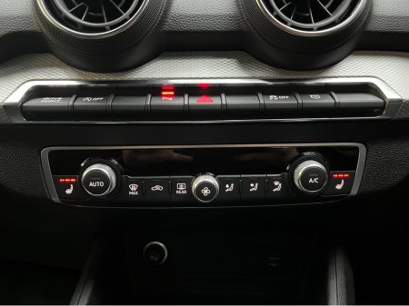 2021 Audi Q2 €27950 2021 AUDI Q2 35TFSI ADVANCE 1.5 / HEATED SEATS / CRUISE CONTROL / REVERSE CAMERA €27,950 thumbnail