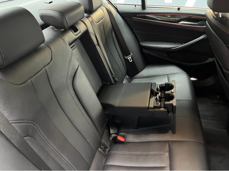 2018 BMW 5 Series - thumbnail 18