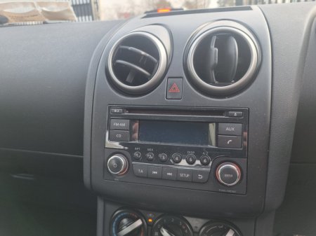 2013 Nissan Qashqai - thumbnail 5