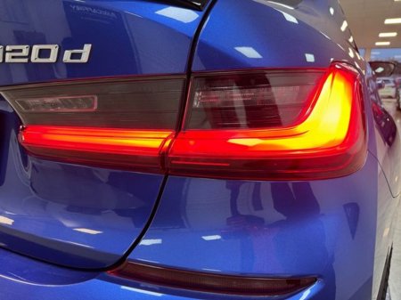 2019 BMW 3 Series - thumbnail 20