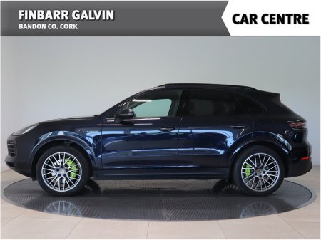 2022 Porsche Cayenne 3.0V6 E-Hybrid Platinum Edition 4WD Auto €71,950