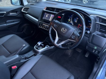 2017 Honda Fit 1.5L Petrol Hybrid Automatic €11,950 thumbnail