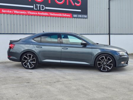 2018 Skoda Superb - thumbnail 5