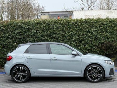2021 Audi A1 - thumbnail 3
