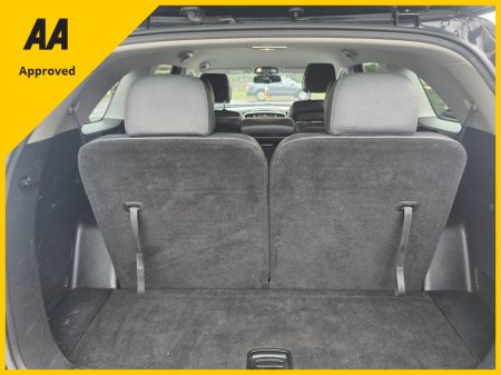2016 Kia Sorento 2.2 CRDI KX-2 AWD 5DR €13,950 thumbnail