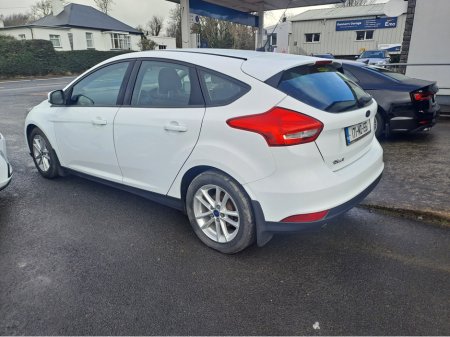 2017 Ford Focus - view 2